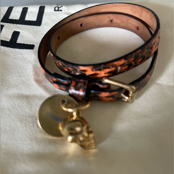 MOVING SALE: ALEXANDER MCQUEEN SKULL LEATHER DOUBLE WRAP BRACELET💀🧡 - Picture 2 of 16